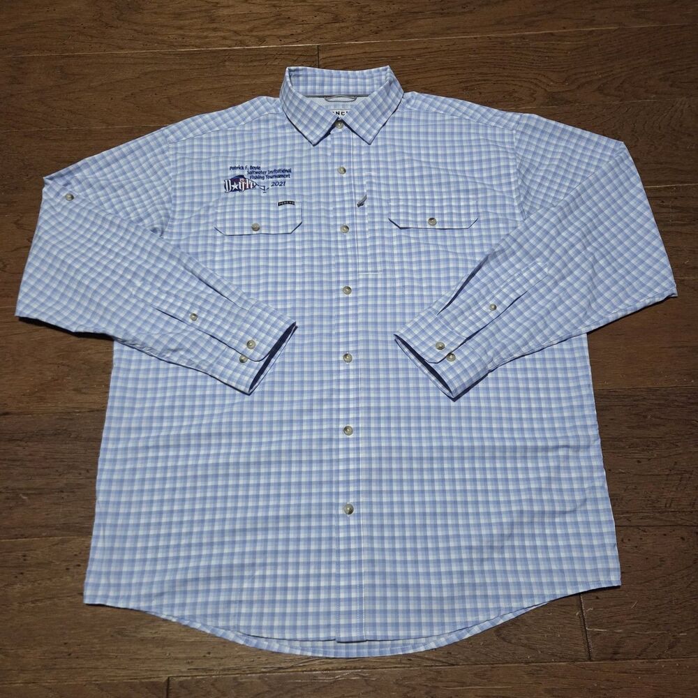 Poncho Shirt Large Performance Regular Fit Plaid Magnetic Pockets Plaid